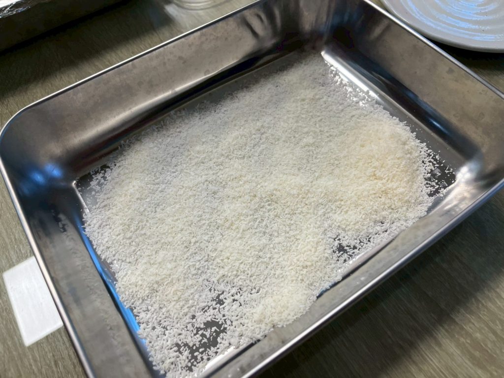 準備椰子粉