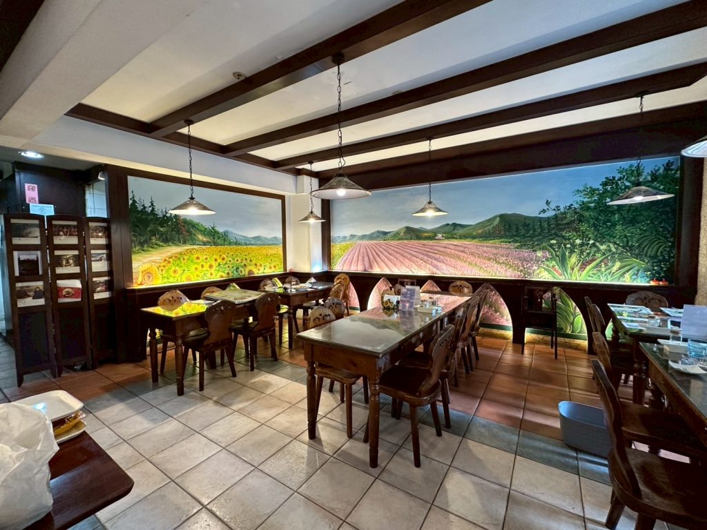 卡帛素食-客席用餐區