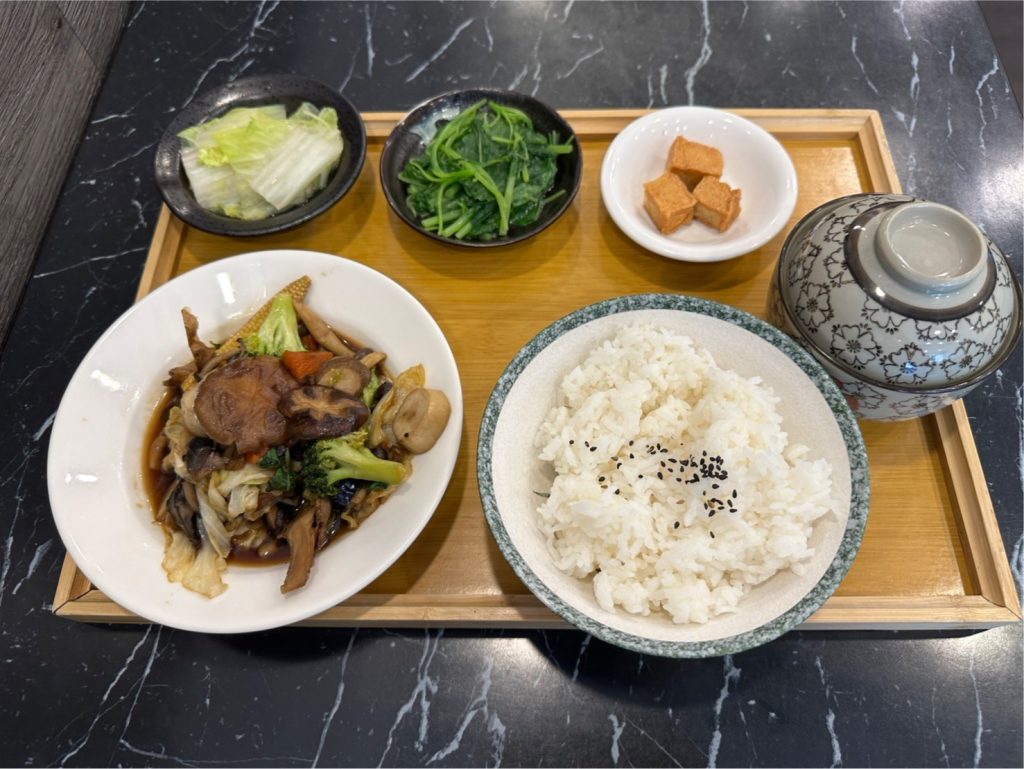 吉蒔雨-三杯時蔬套餐