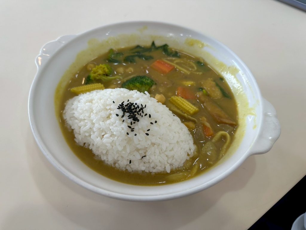 愛家國際餐飲-香茅咖哩飯