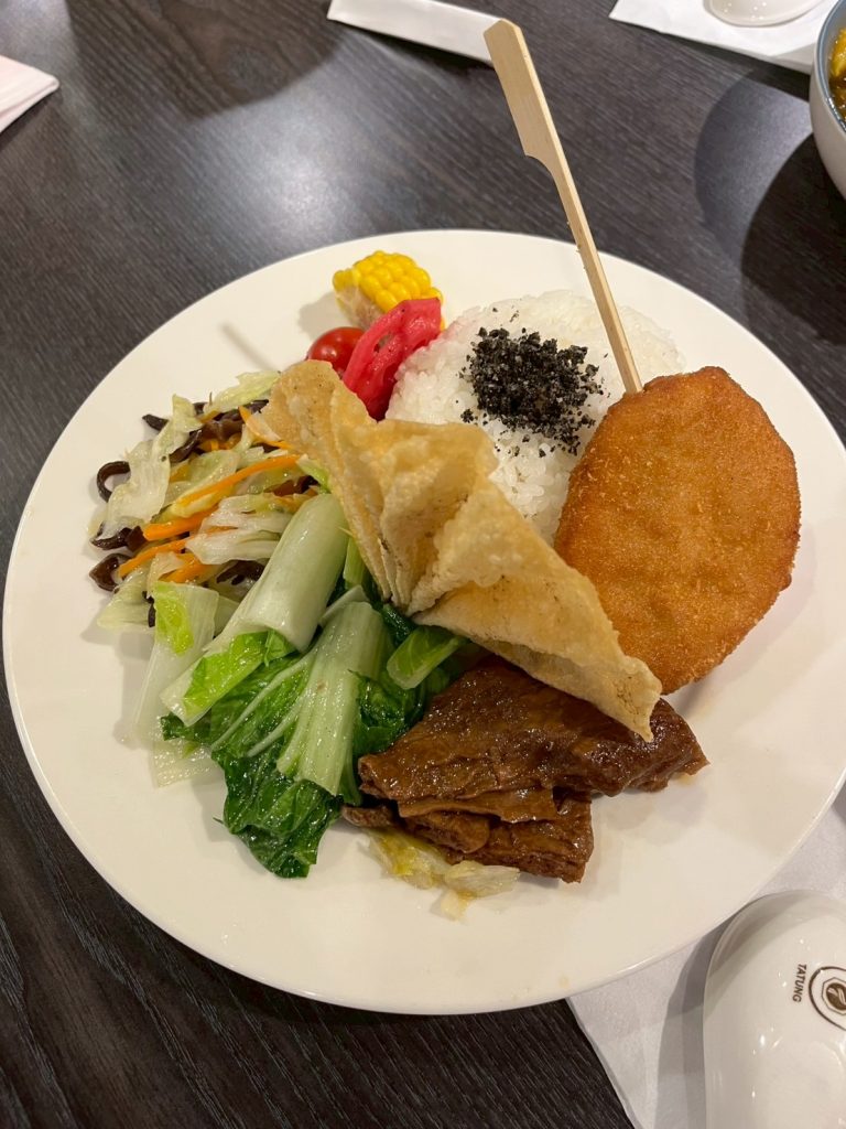 佛光山蘭陽滴水坊 素排飯