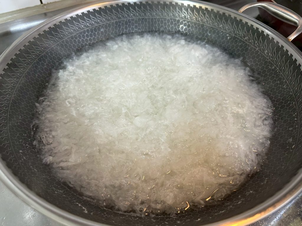 蘿蔔糕作法-蘿蔔絲要煮到透明微軟