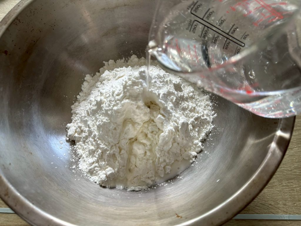 蘿蔔糕作法-加入水