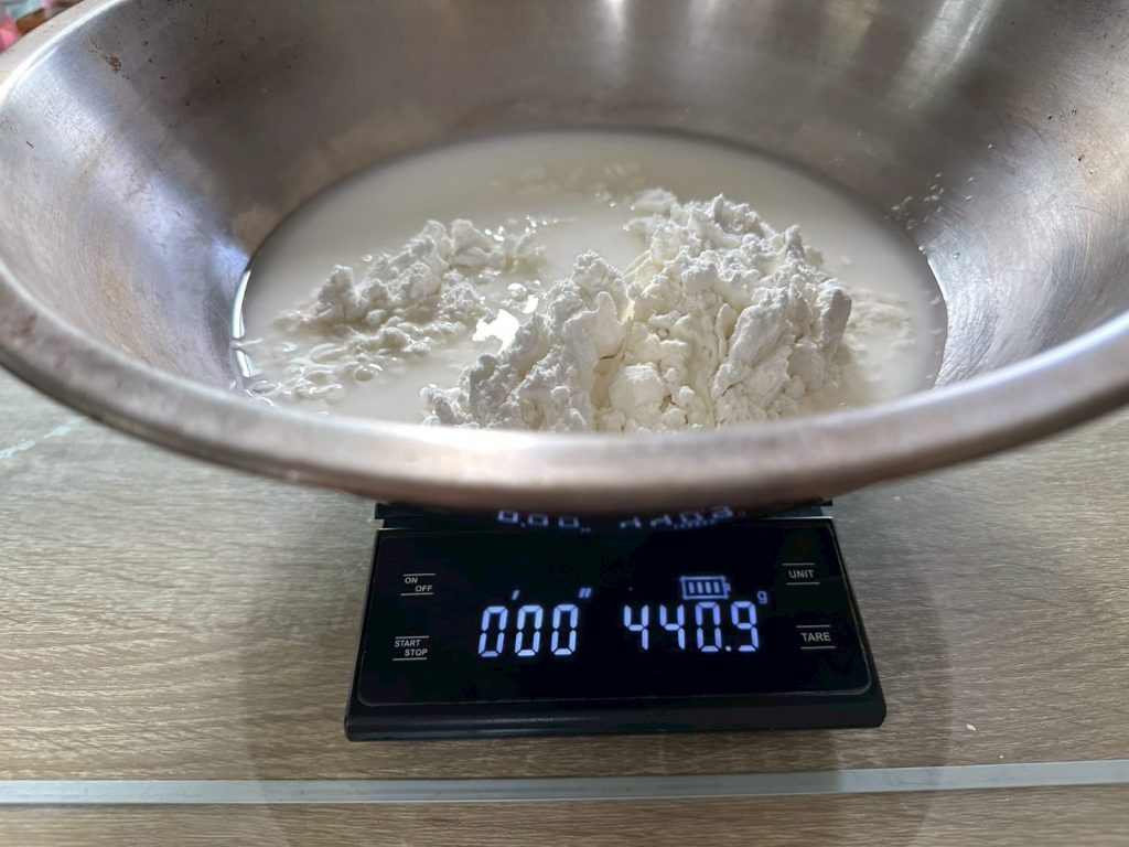 蘿蔔糕作法-水量跟粉量一樣