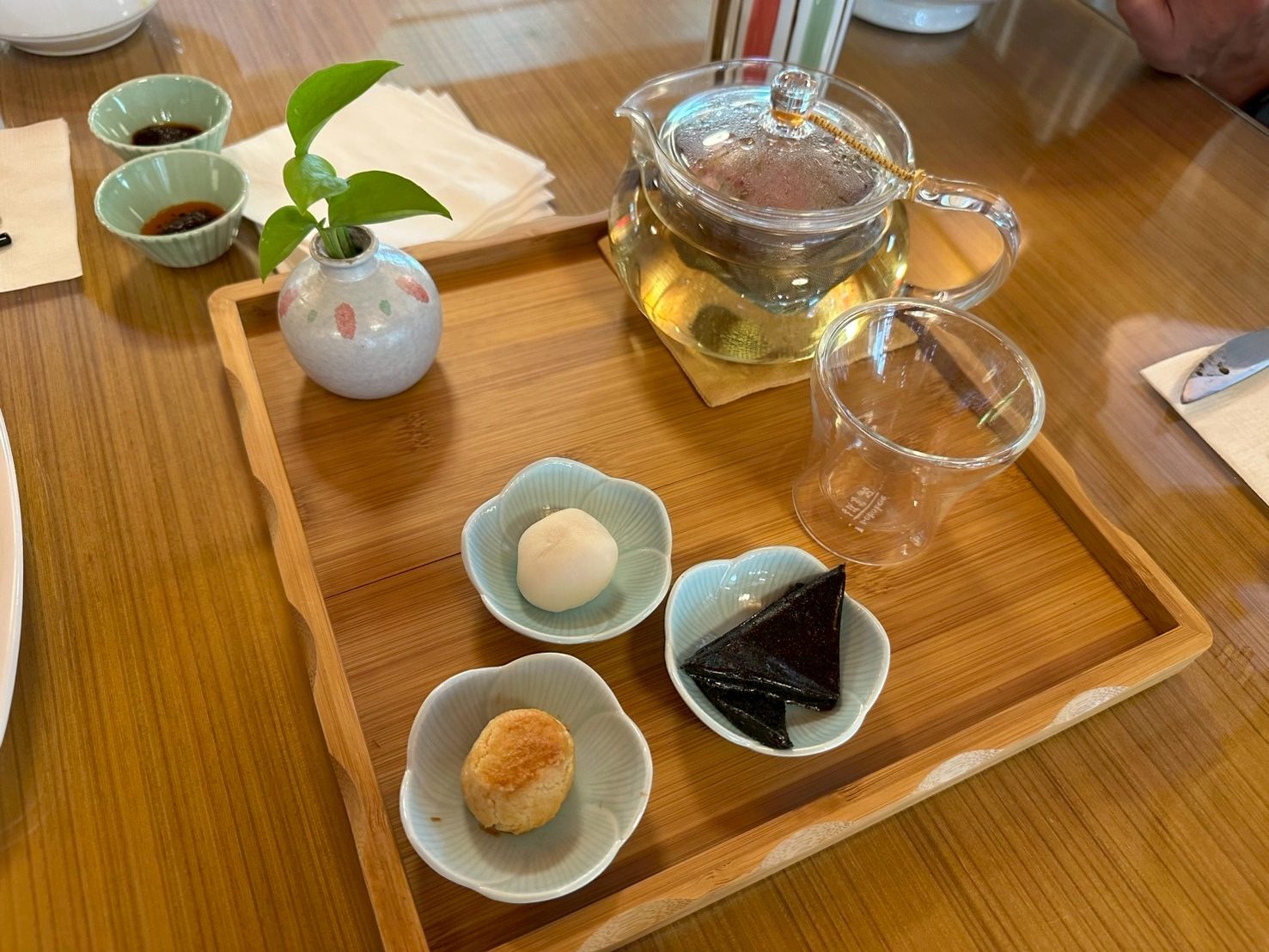 百萬人滴水坊-玫瑰花茶
