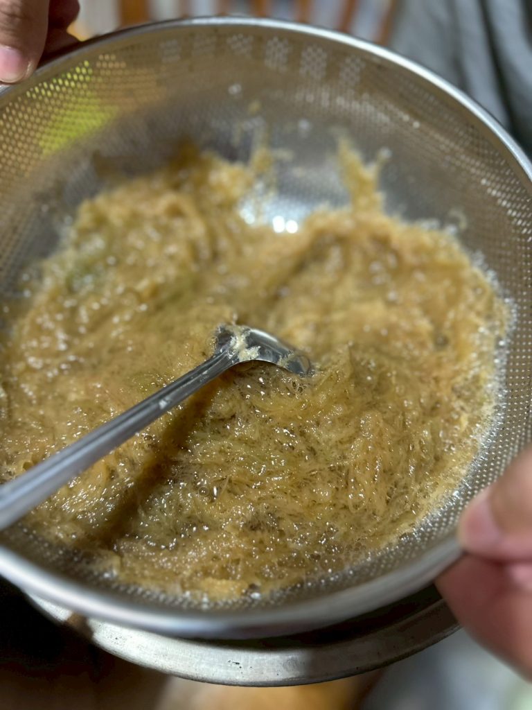 製作石花凍 過濾