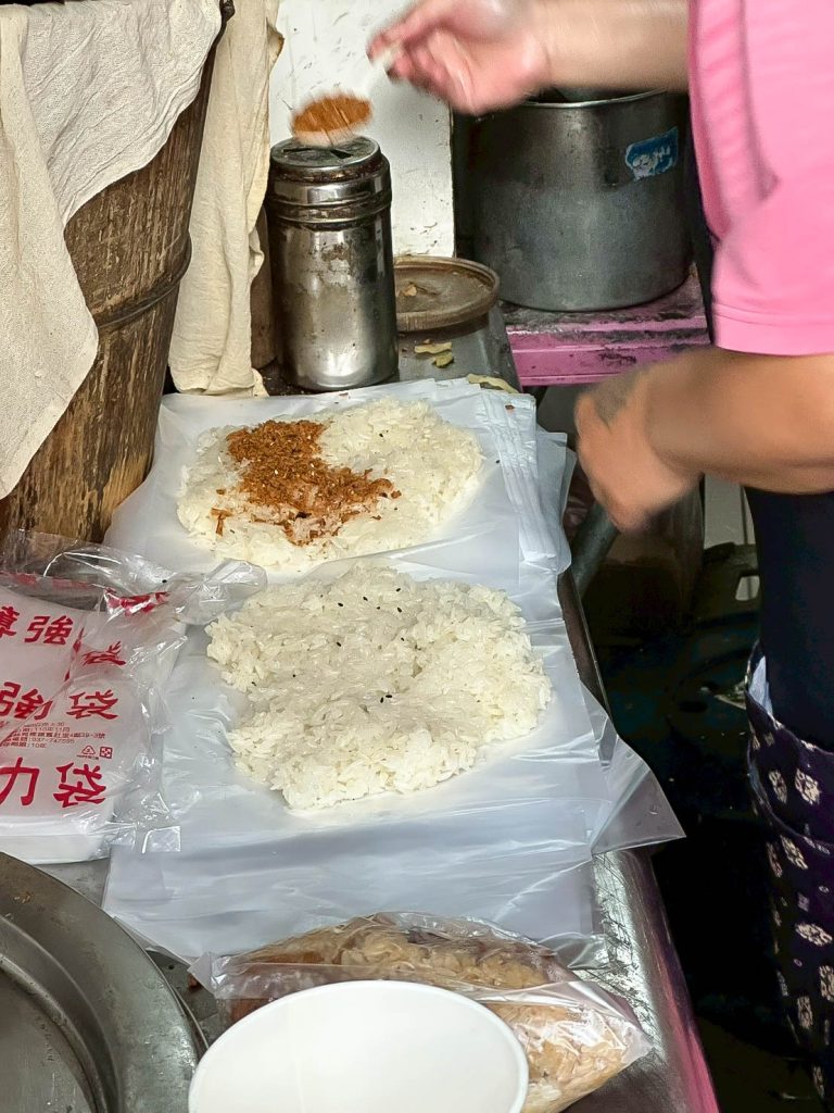 素食飯糰屋 製作飯糰