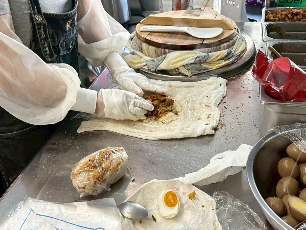 優沛活力蔬食 製作飯糰