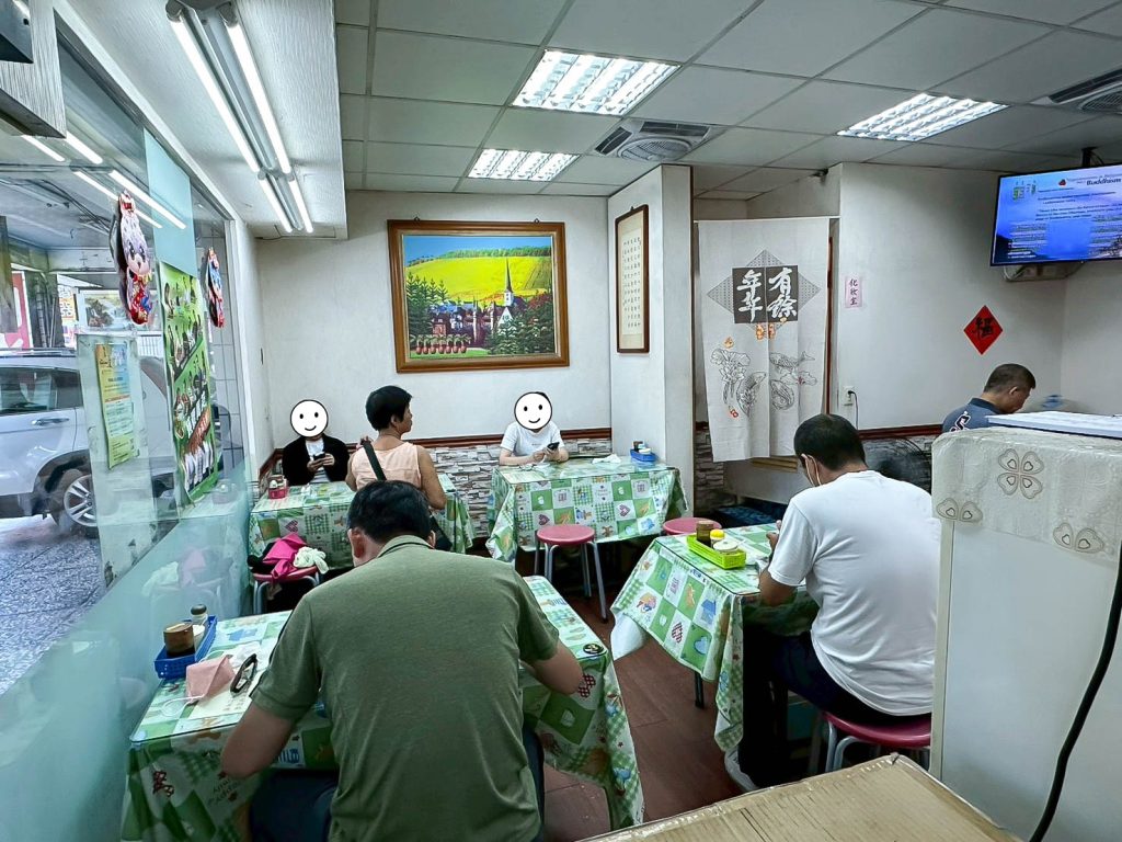 吳伯伯素食 店內環境