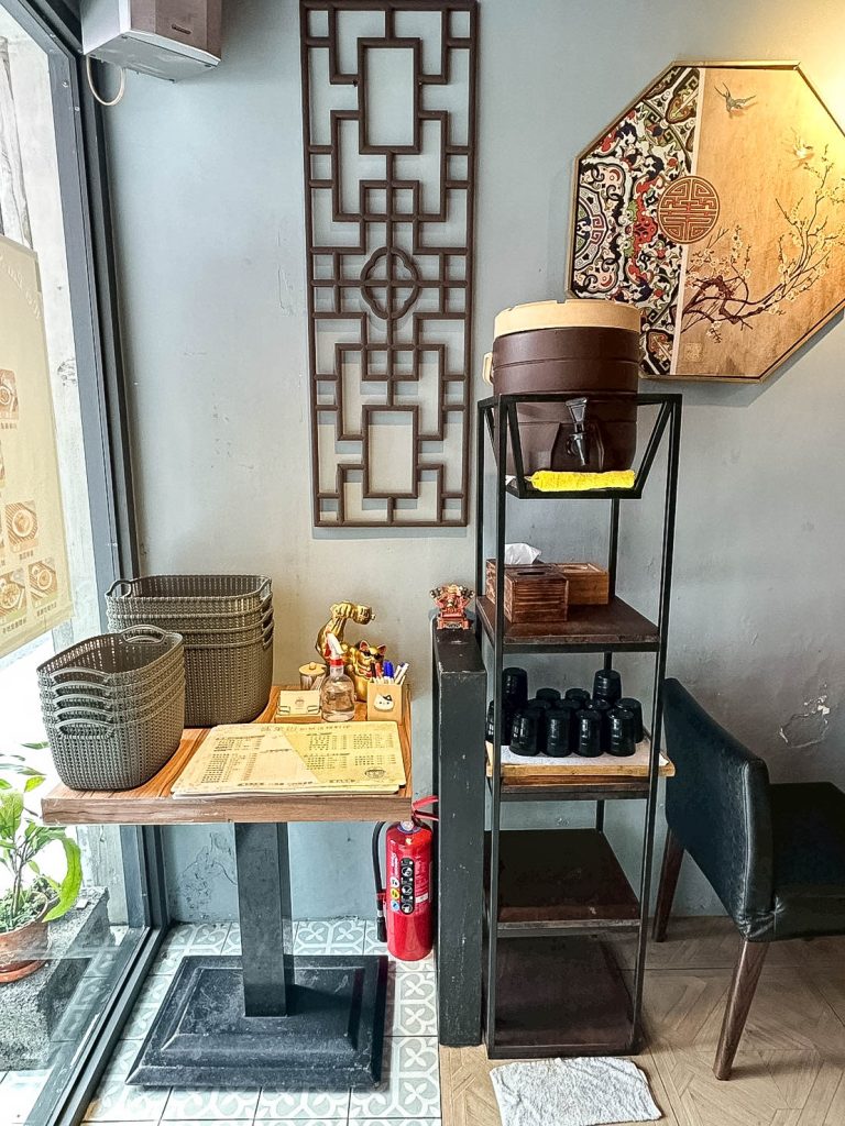 味萊樹創意蔬食料理 餐具飲料自取區