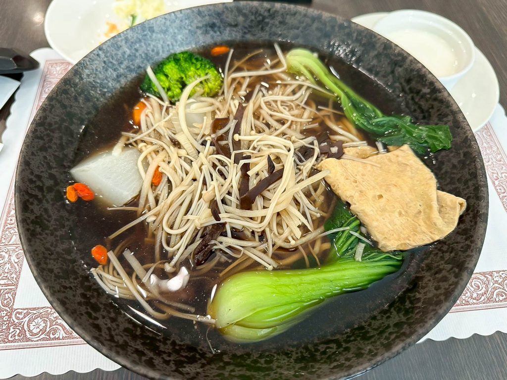 天香蔬食 養身藥膳拉麵