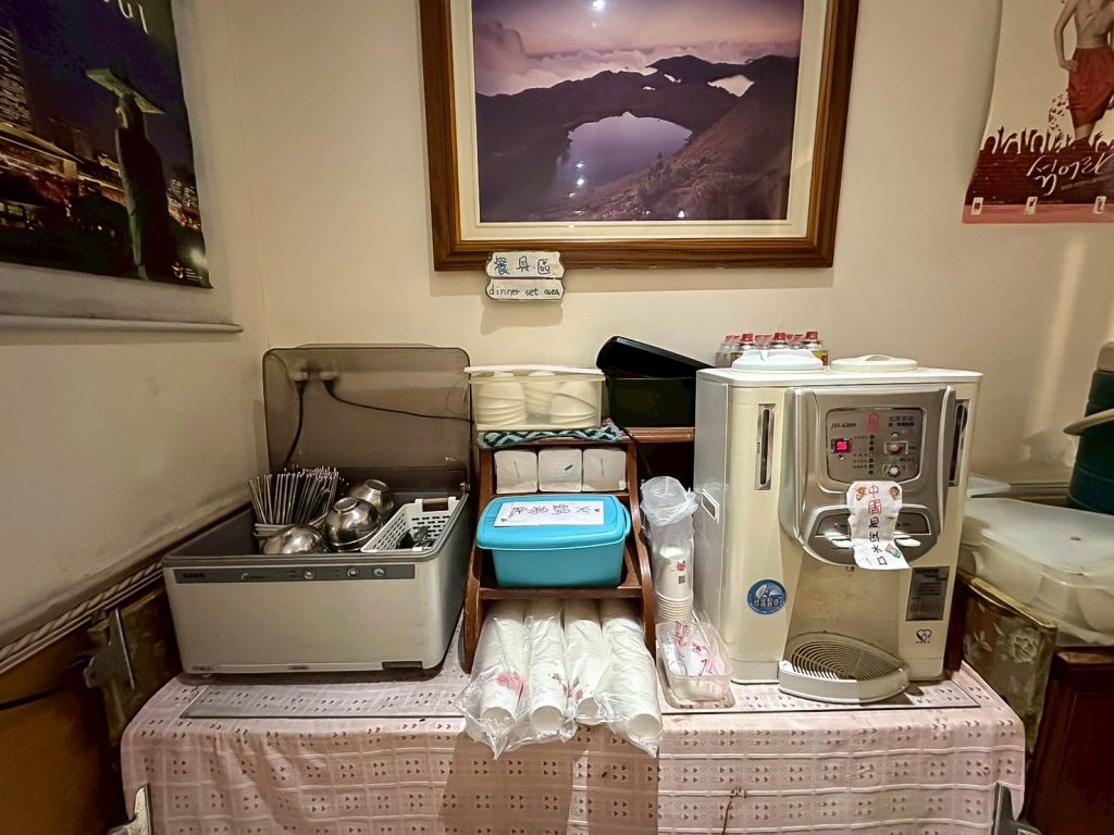 韓楓1080素食新潮流 餐具自取區