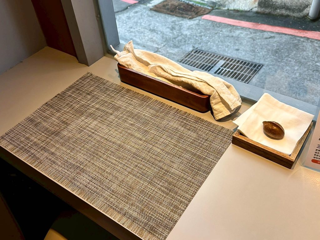 三津制麵 餐具