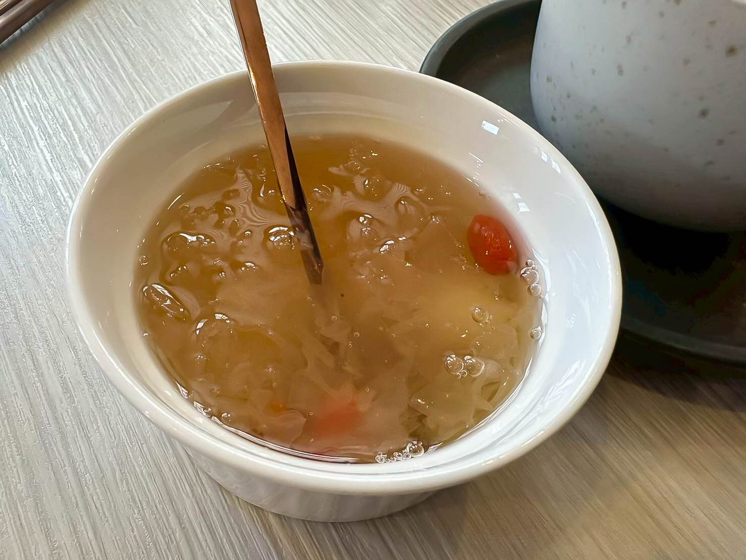 常不輕 白木耳飲